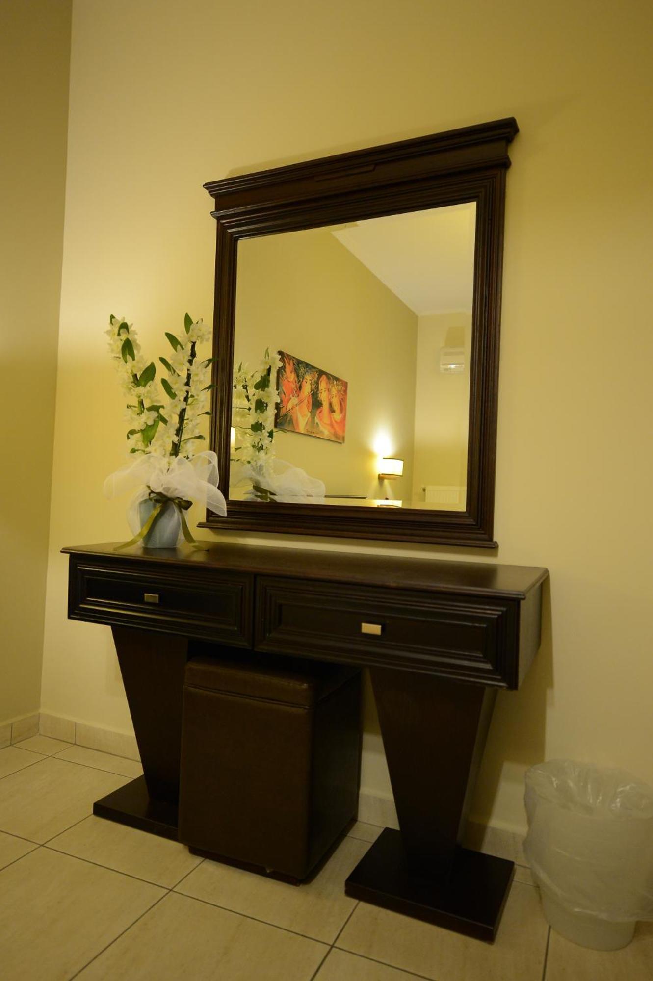Paralía Central Hotel מראה חיצוני תמונה