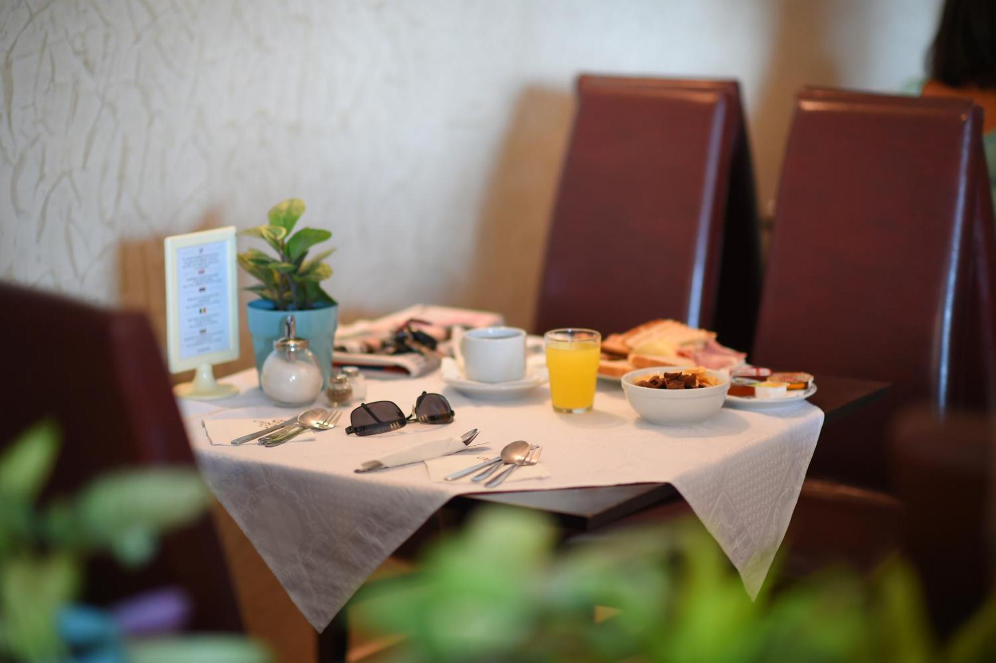 Paralía Central Hotel מראה חיצוני תמונה